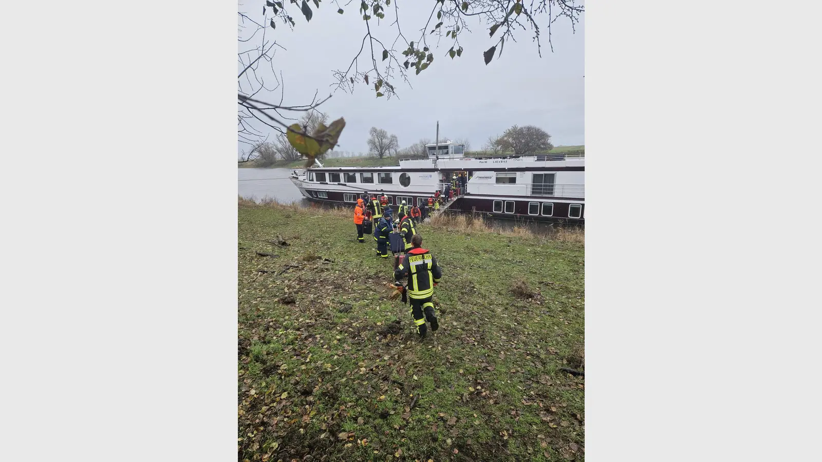 Feuerwehreinsatz am Kreuzfahrtschiff (Foto: Feuerwehr Belgern)