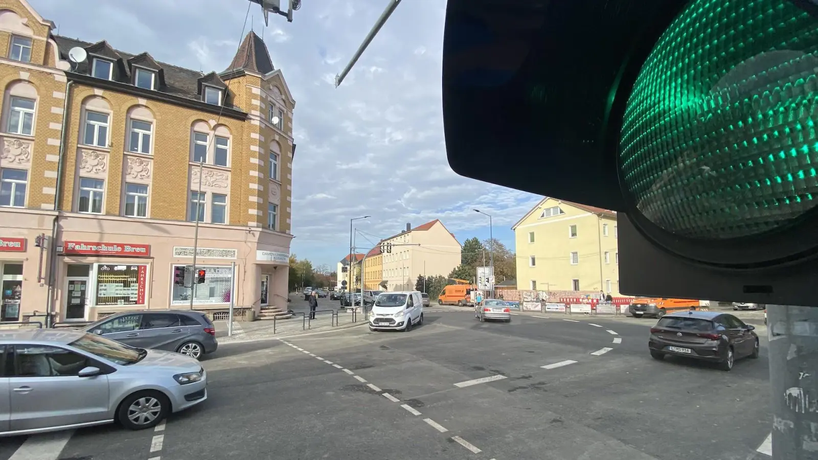 Baustelle B87: Der Verkehr kann wieder rollen (Foto: taucha-kompakt.de)