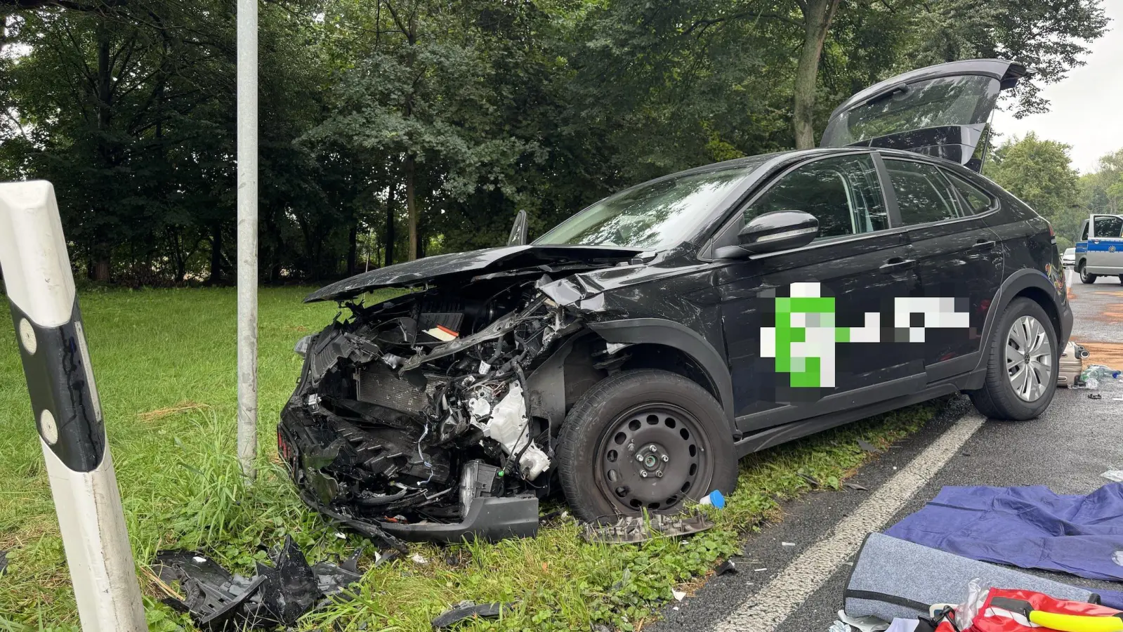 Auf der B87 kam es am Samstagvormittag zu einem schweren Unfall. (Foto: Daniel Große)