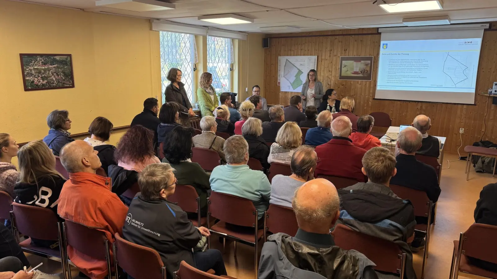 Volles Haus zur Diskussionsrunde in der Begegnungsstätte Merkwitz. (Foto: Daniel Große)